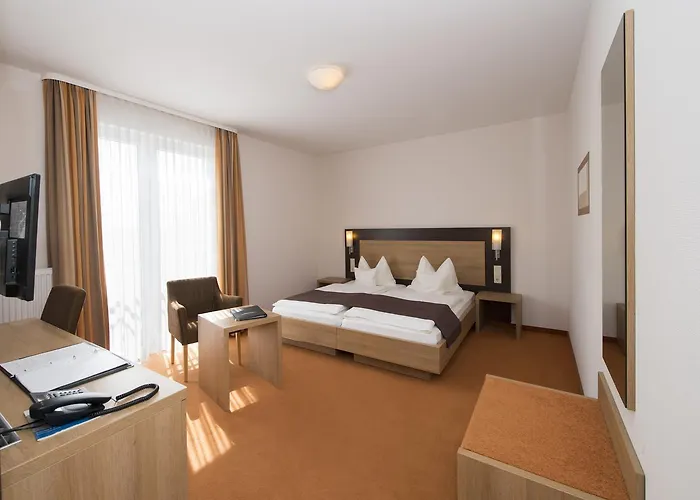 Hotel Hopp Garni 3*